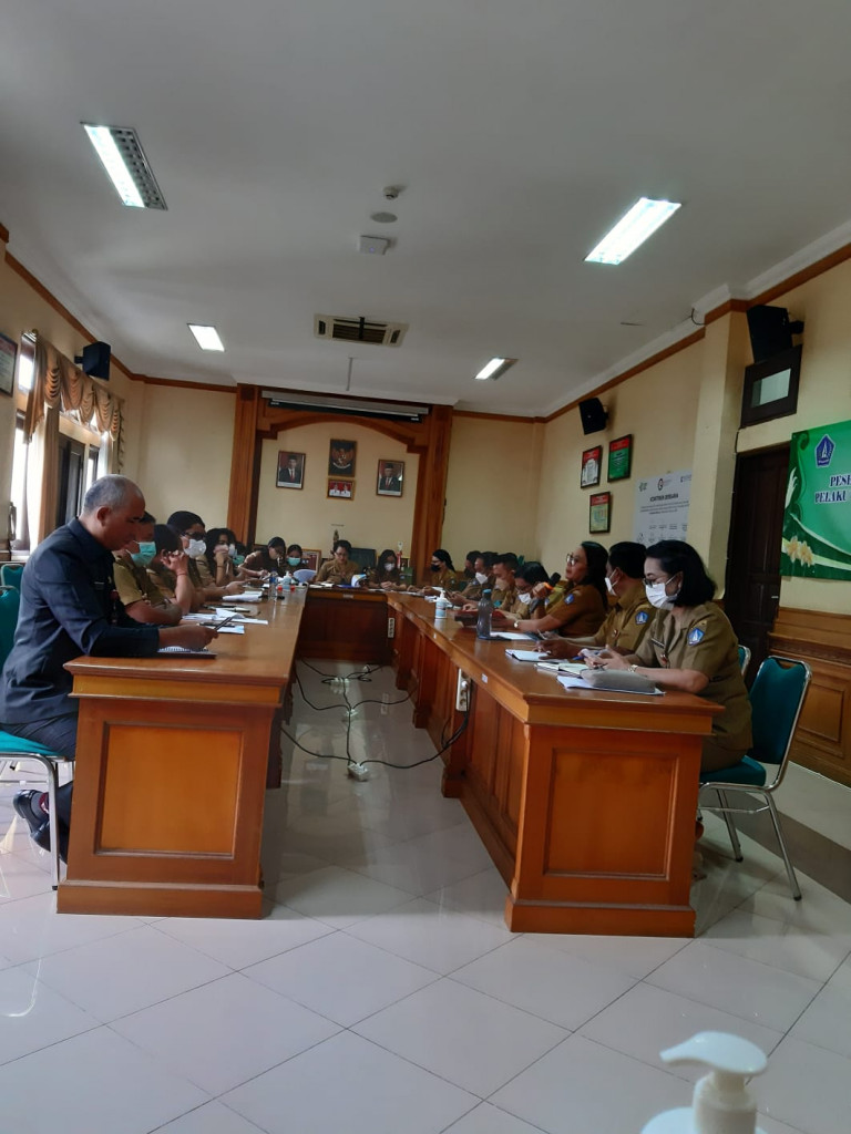 RAPAT MANAJEMEN
